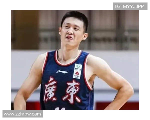 周鹏：从篮球场上的拼搏者到生活中的奋斗榜样，激励无数年轻人追逐梦想