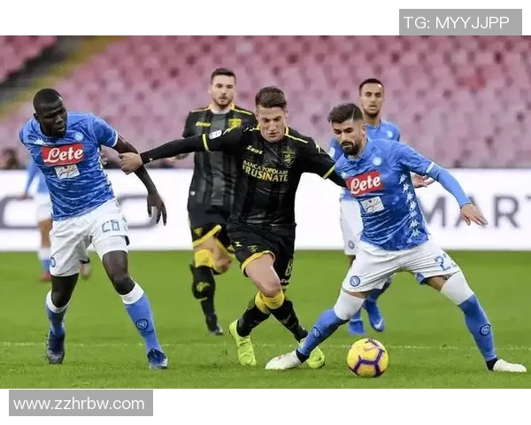 萨索洛主场迎战贝内文争夺意甲宝贵积分的关键对决