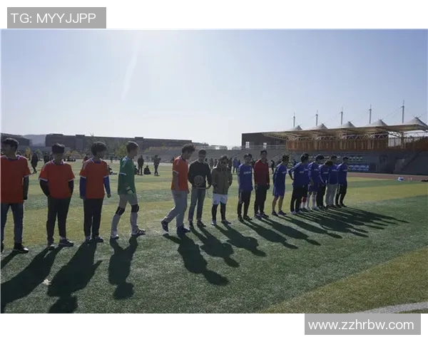 墨尔本胜利与蔚山现代激战正酣赛况回顾与精彩瞬间分析